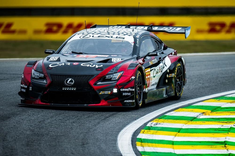 Echipajul pilotului român Răzvan Umbrărescu pleacă al treilea la cursa de 24 de ore de la Le Mans