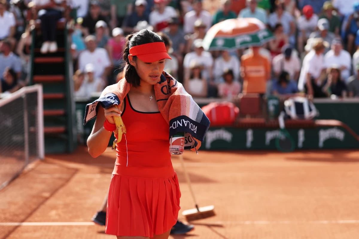 Efectul finalei de la Cluj, evaporat. Emma Răducanu, înapoi în degringoladă, după Roland Garros