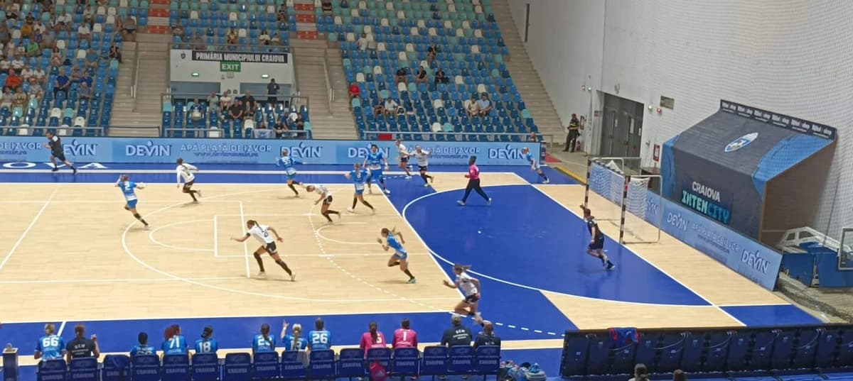 Egal dramatic în derby-ul oltenesc dintre Craiova şi Slatina, în prima etapă din Liga Florilor