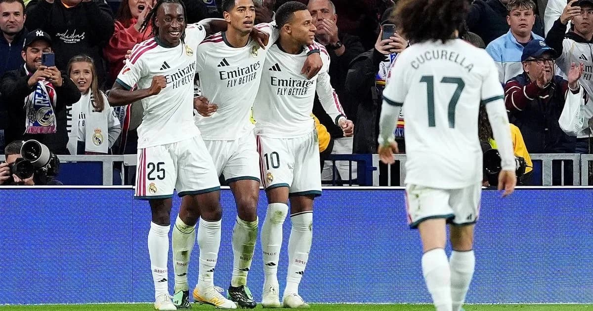 El Clásico: Mourinho's chance for history as Real Madrid fight to keep title hopes alive
