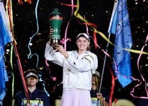 Elena Rybakina își păstrează titlul în turneul WTA 500 de la Ningbo, după o finală dominatoare cu fo