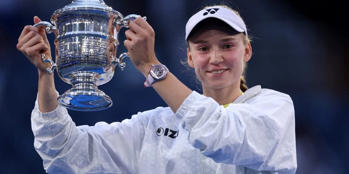 Elena Rybakina turned down 15 colleges to keep playing tennis. Now she's no. 1 in the world