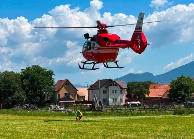 Elicopterul SMURD, două curse în Piatra Craiului