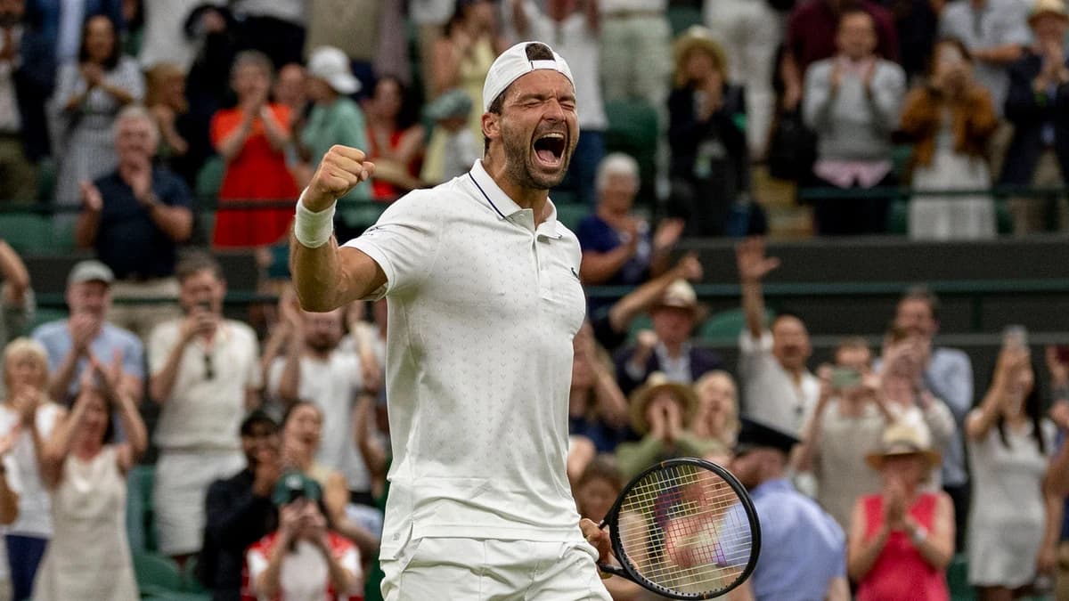 'Emotional' Dimitrov rolls back years with win over Mensik