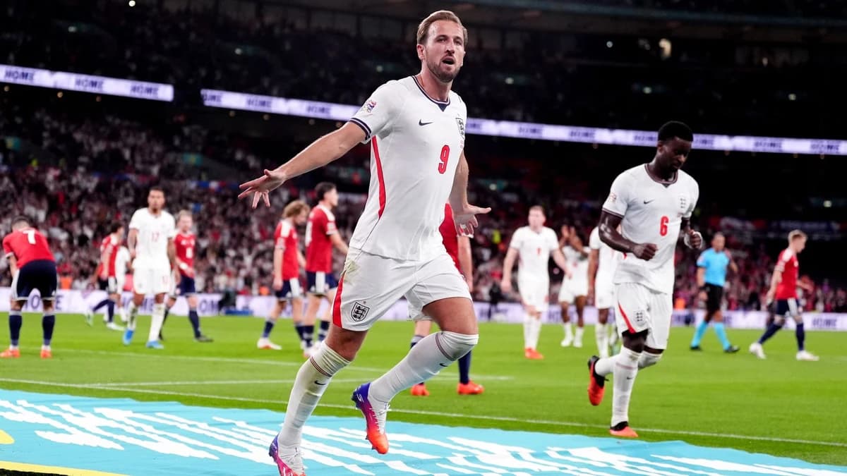 England 3-0 Czech Republic: Harry Kane marks record-equalling 125th cap with two goals and an assist