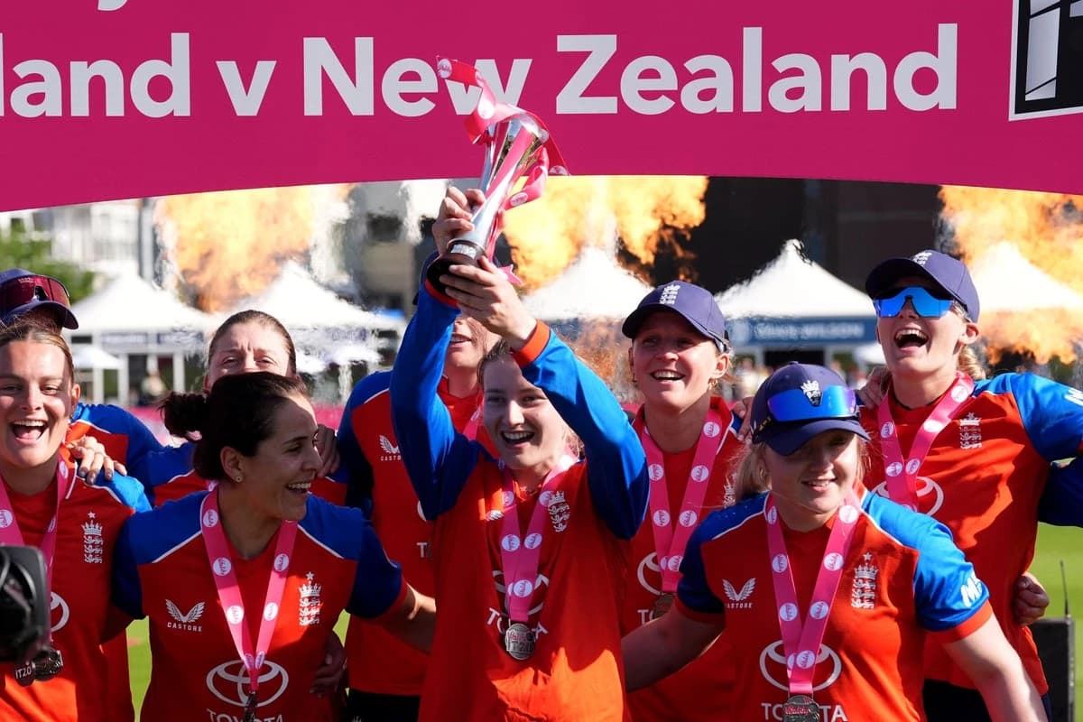 England crush New Zealand in T20 series decider