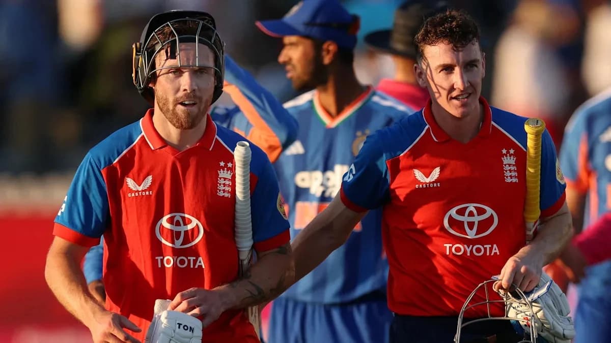 England seal first T20 series victory over India