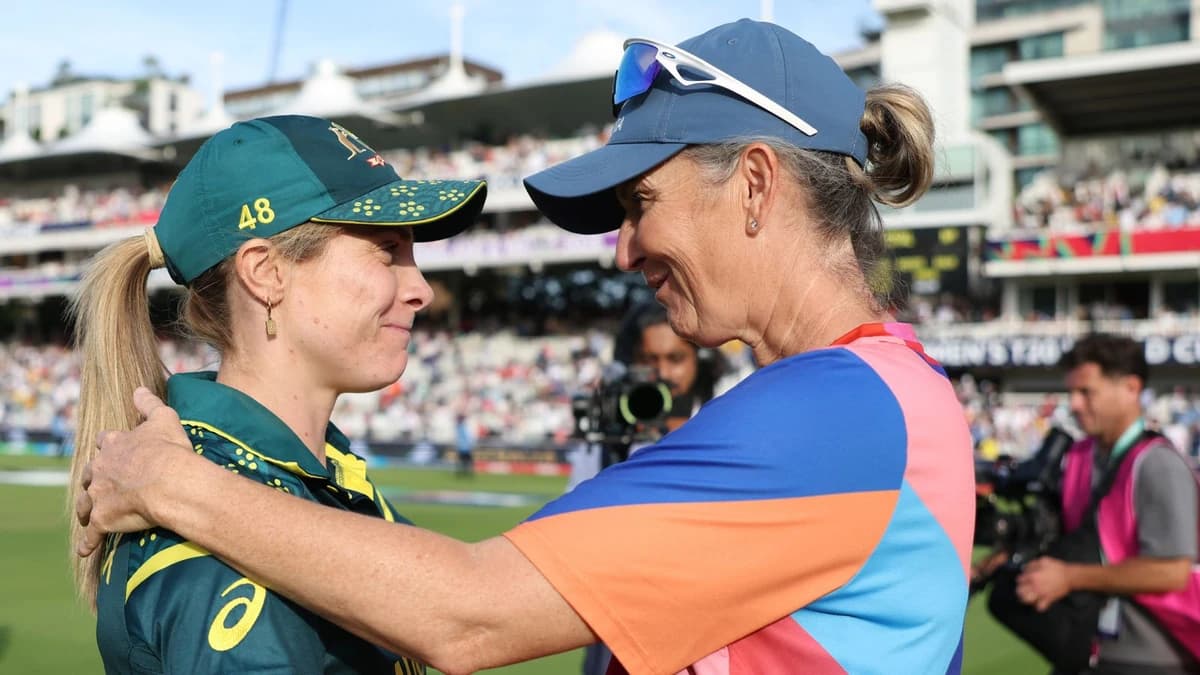 England should take positives from T20 World Cup final defeat to Australia but have big decisions to