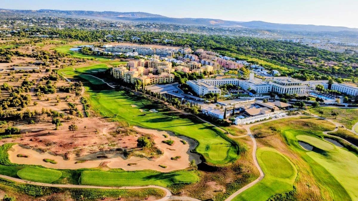 Ernie Els' new course in Portugal offers dramatic backdrop for PGA Tour Champions