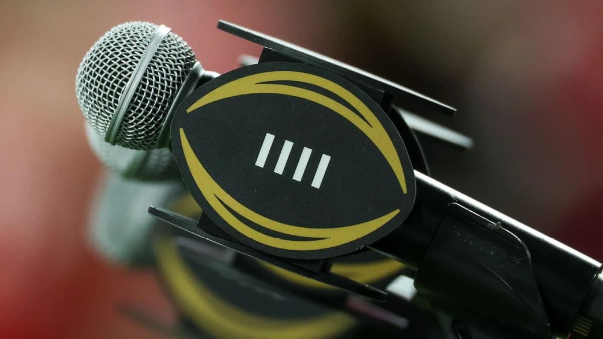 ESPN secures 'handshake agreement' to broadcast 24-team CFP, sources say