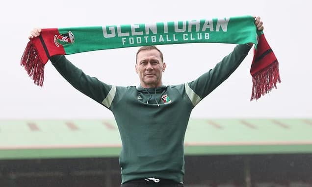 Everton legend Duncan Ferguson, 54, makes surprise return to management as he takes reins at Irish P