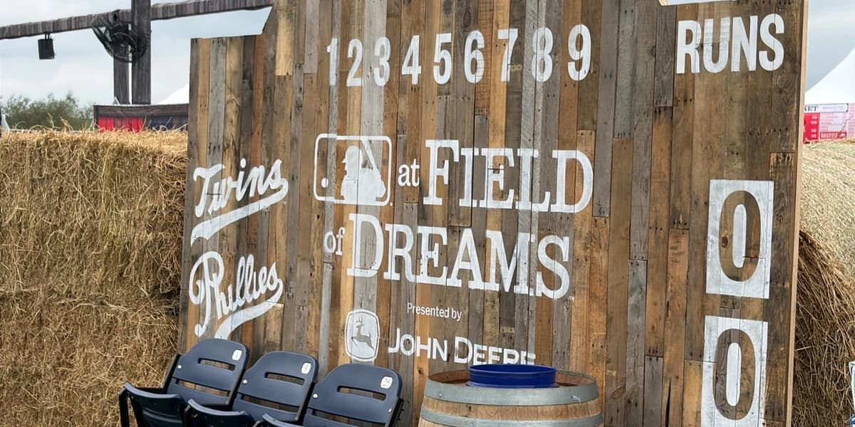 'Excited to see the corn': Schwarber, Phillies head to Iowa for Field of Dreams Game