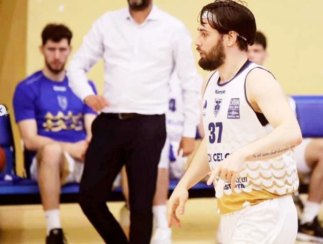 Experimentatul Mario Lazăr a fost transferat de Corona