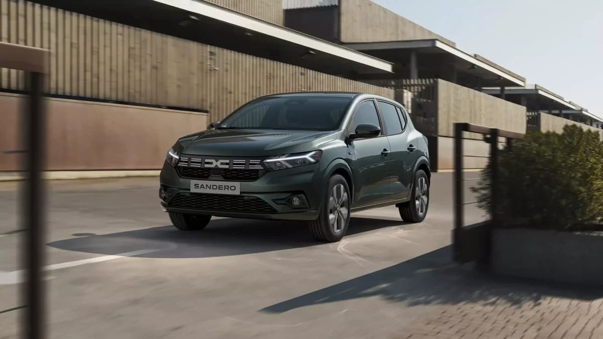 EXTRA Spaniolii au reacționat după răsturnarea de situație: Dacia Sandero NU mai e cea mai ieftină m