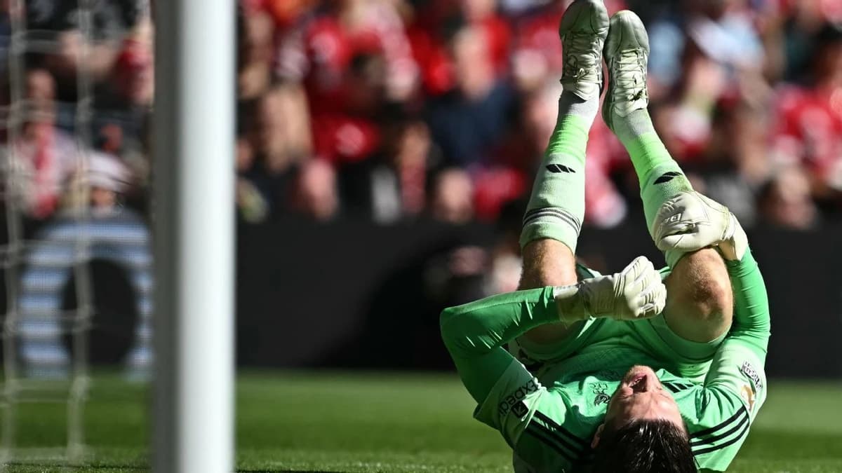 Fake GK injury rule to trial in England this seaso...