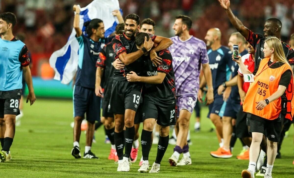 Fanii români, interziși în Giulești la meciul de Champions League. De ce a fost luată această decizi