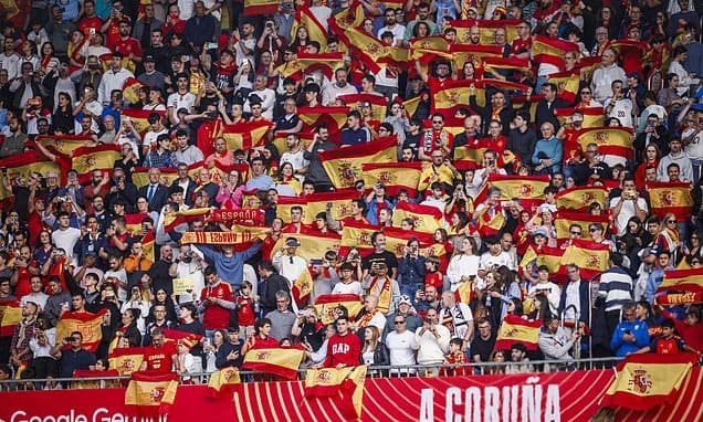 Fans still waiting for FIFA to reimburse them from official World Cup ticket resales - with one supp