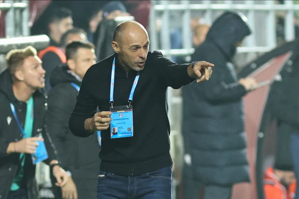 FC Argeș, lider în Superliga României după 29 de ani. Bogdan Andone, antrenorul etapei a patra