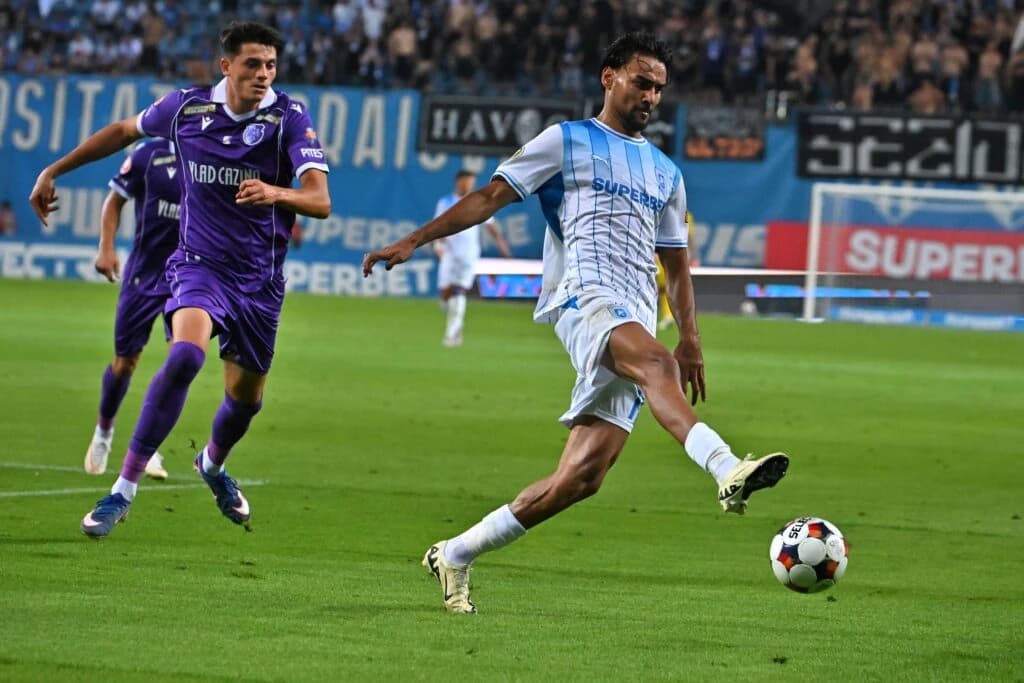 FC Argeș se impune la Craiova și urcă pe prima poziție a SuperLigii