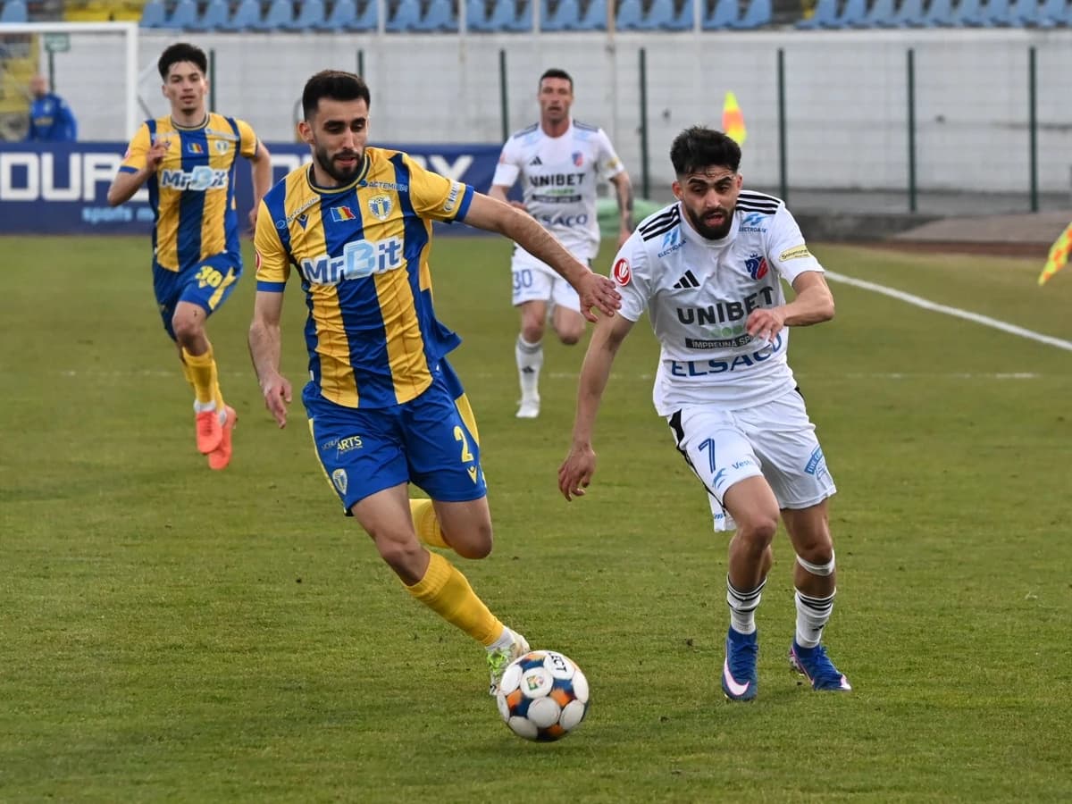 FC Botoșani - Petrolul Ploiești, LIVE VIDEO, 18:00, la Digi Sport 1. ”Lupii”, fără victorie ”afară”