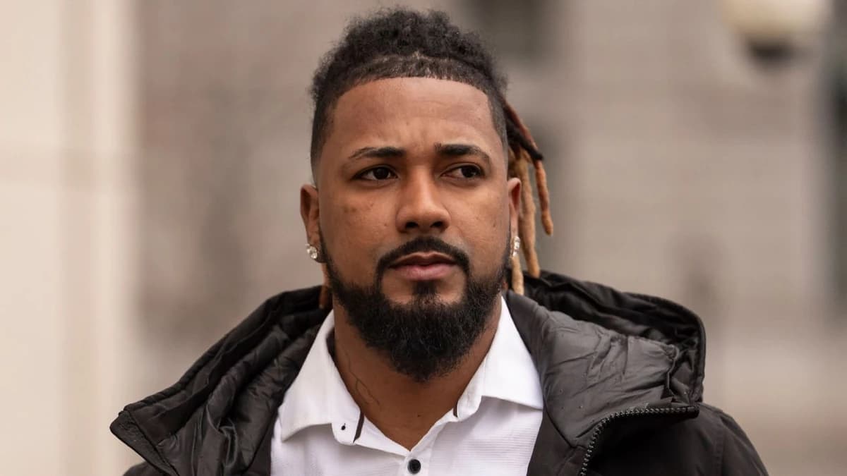 Federal prosecutors identify 18 alleged rigged pitches for Clase trial