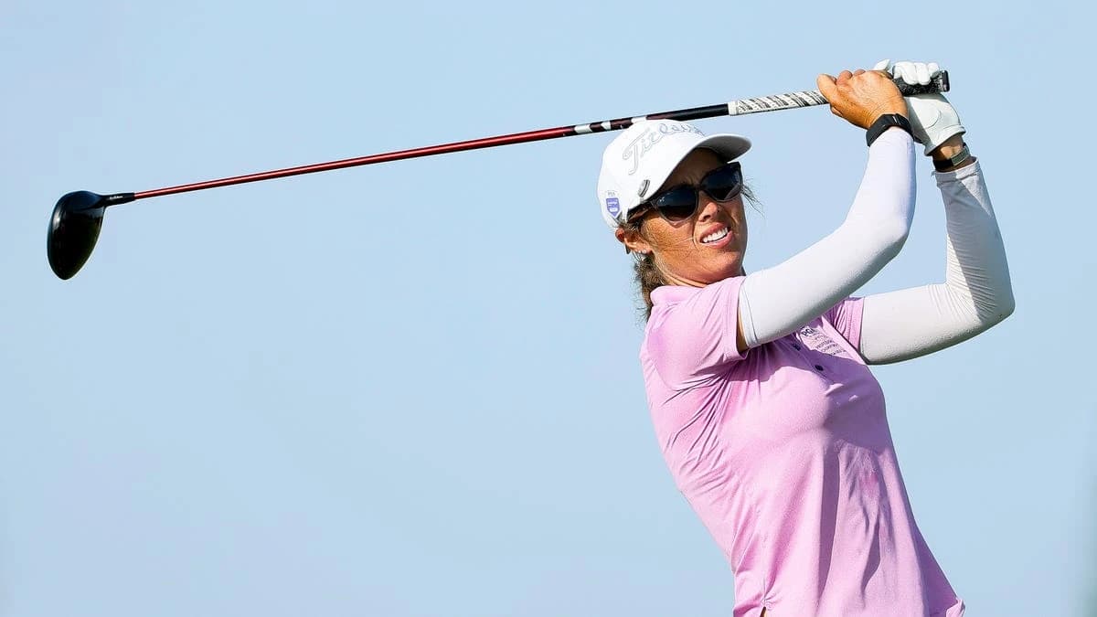 Female pro Allie Knight contending at PGA Professional Championship at Bandon Dunes