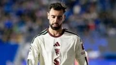 Fernandes rounds on Carrick after Man Utd humiliation