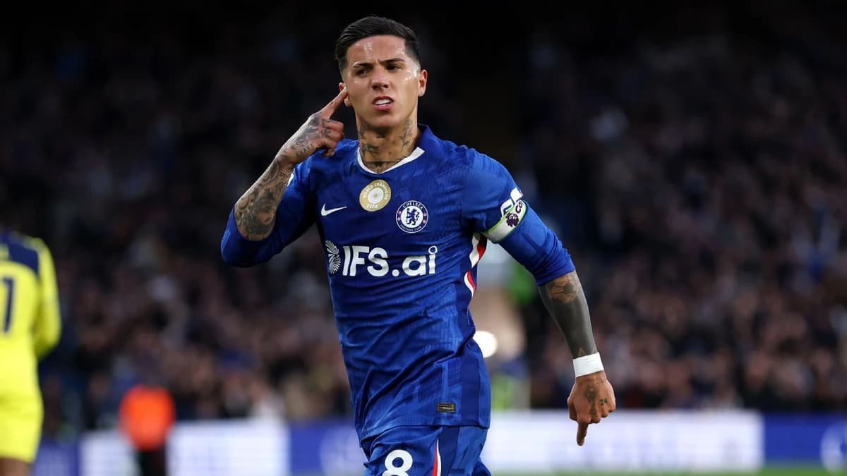 Fernández on Chelsea bench for Fulham clash