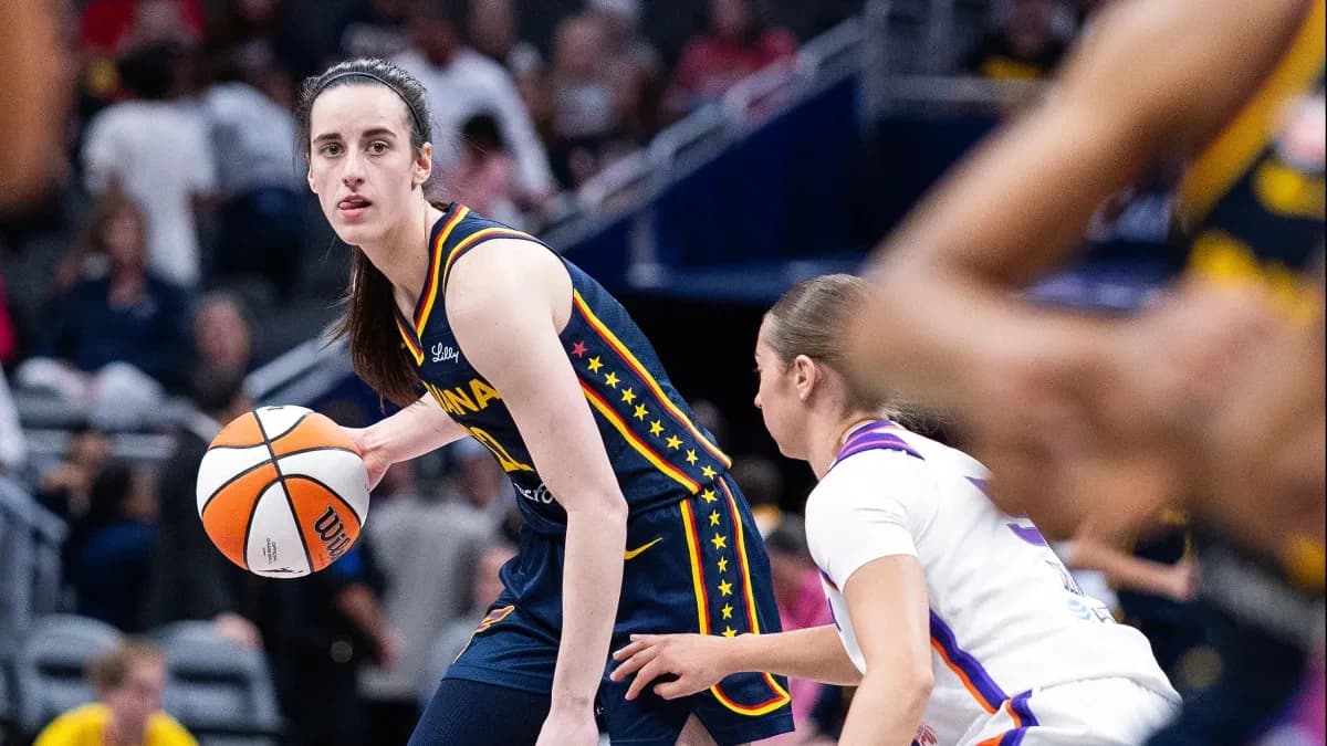 Fever's Caitlin Clark got punched in the throat, and the refs didn't call a foul
