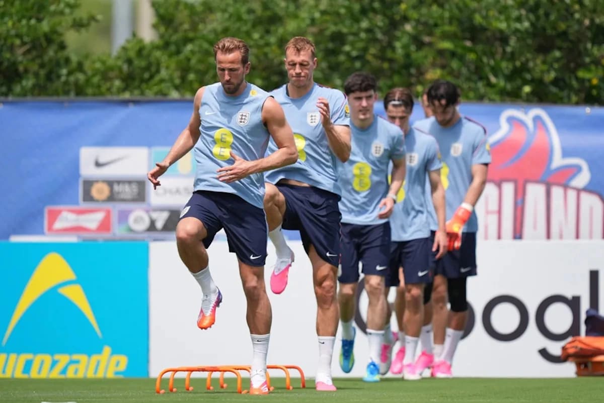 FIFA bans fans from bringing water bottles into World Cup stadiums, including MetLife