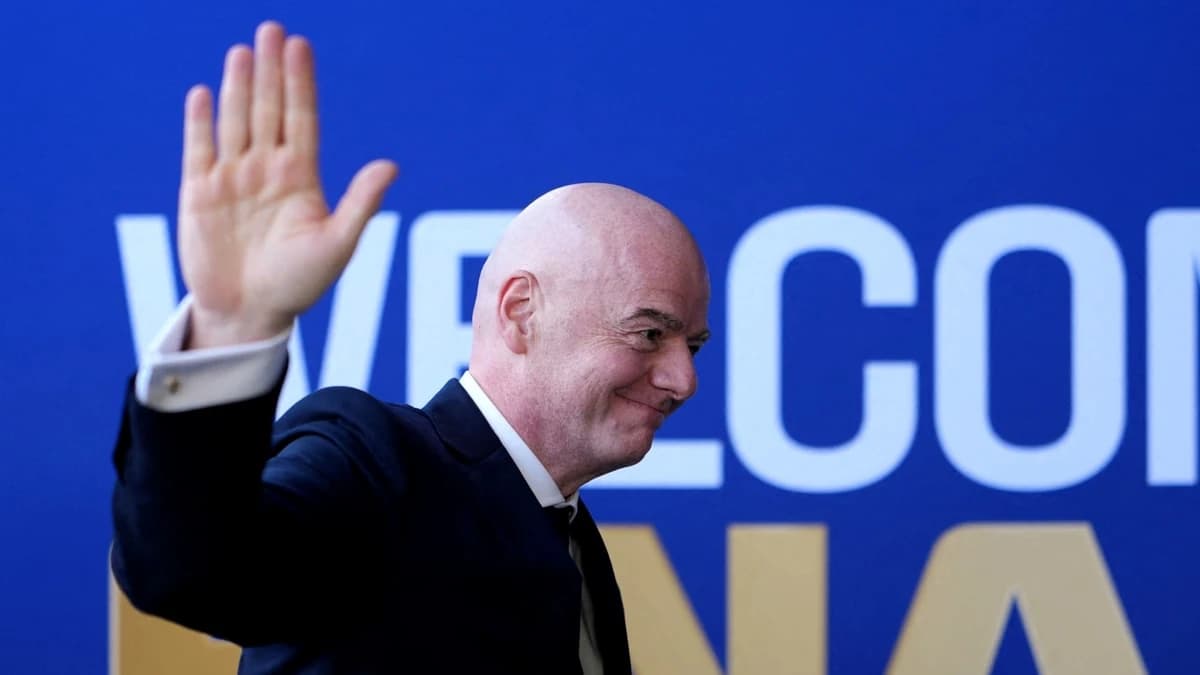 FIFA, gest disperat pentru a-l menține în funcție pe Gianni Infantino! Elvețianul nu renunță la șefi