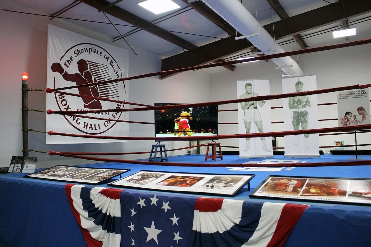 Fight card, Olympic legends part of Boxing Hall of Fame Induction Weekend