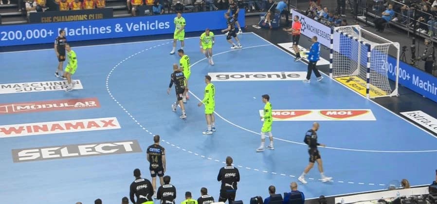 Final Four, semifinale: Magdeburg - Fuchse Berlin, ACUM, la DGS 1 / Aalborg - Barcelona, 19:00, DGS