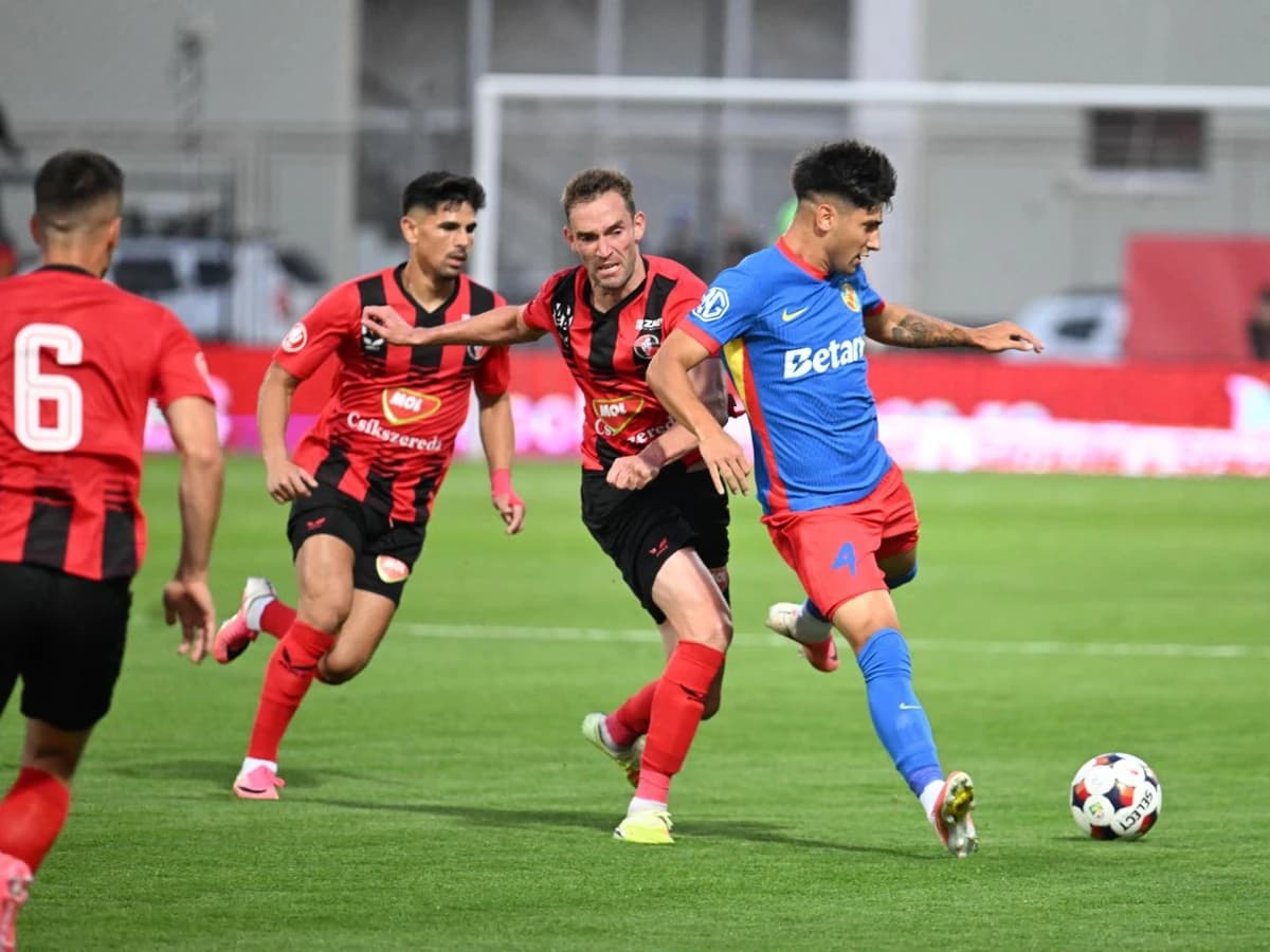 FK Csikszereda - FCSB 0-2, ACUM pe Sport.ro! Trupa lui Becali intră în avantaj la vestiare