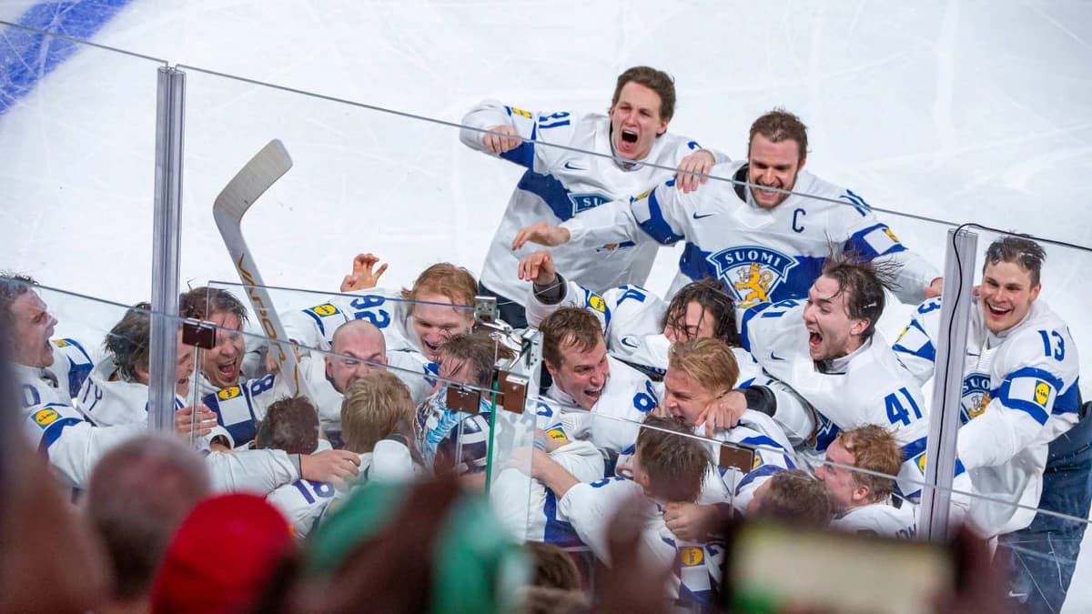 Florida Panthers Forwards Aleksander Barkov and Anton Lundell Capture Gold Medals at 2026 IIHF World