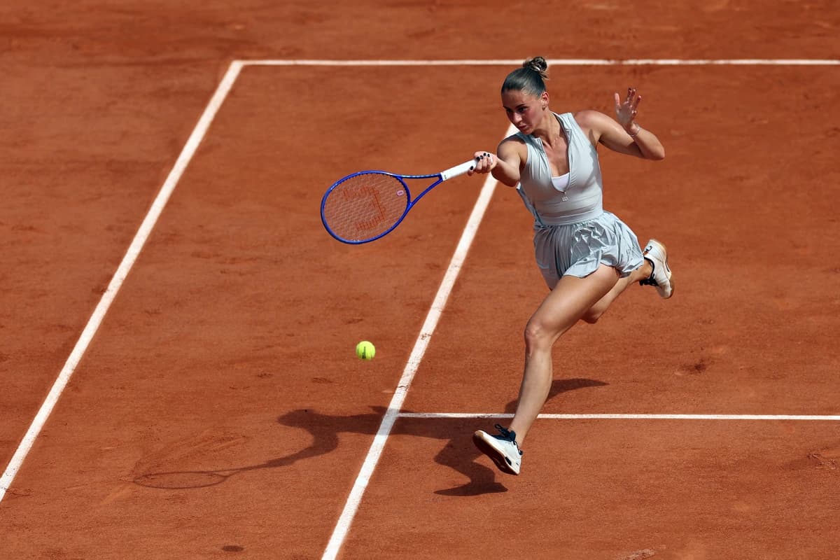 Form vs. history: Kostyuk to meet Swiatek in Roland Garros fourth round