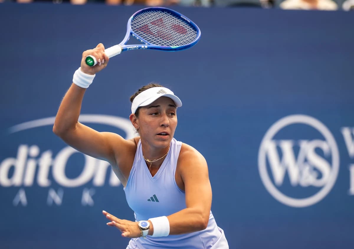 Former finalist Pegula, Wimbledon champion Noskova reach third round in Cincinnati