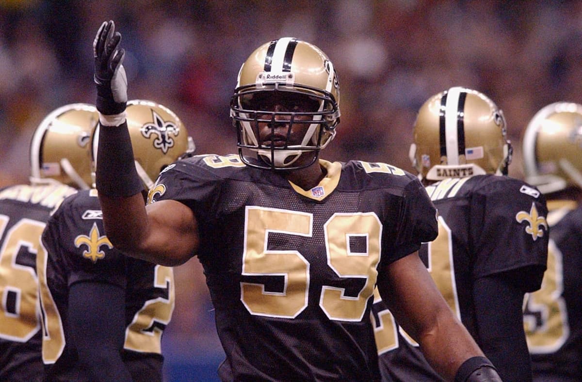 Former Pro Bowl linebacker dies at 51