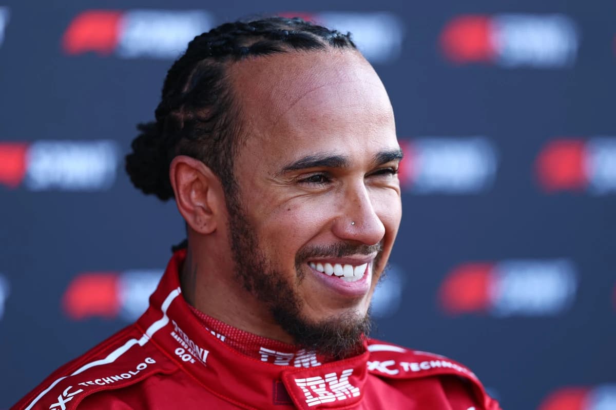 Formula 1: Hamilton pierde locul 2 pe grilă în urma unui incident din calificări la Marele Premiu al