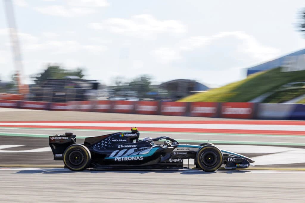 Formula 1. Kimi Antonelli câștigă sprintul de la Silverstone după un duel spectaculos cu Hamilton. P