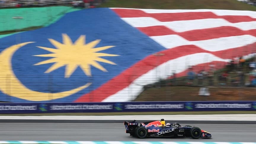 Formula 1 launches review into software glitch that disrupted Bahrain GP in Malaysia