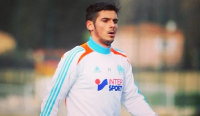 Fostul fotbalist român, ridicat de mascaţi într-un dosar de tip „Nordis”! Prejudiciu de 7 milioane €