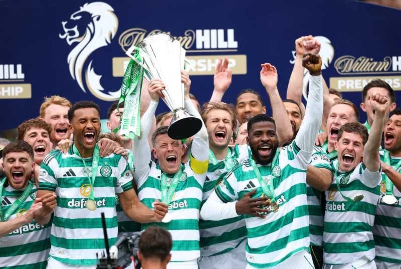 Fotbal: Celtic a câștigat dramatic titlul de campioană a Scoției