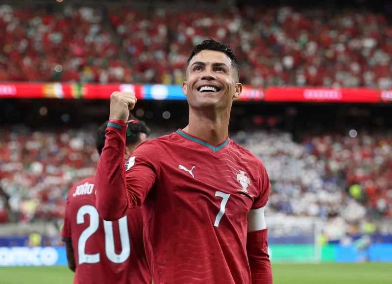 Fotbal - CM 2026: Cristiano Ronaldo, primul jucător care a marcat la șase Cupe Mondiale