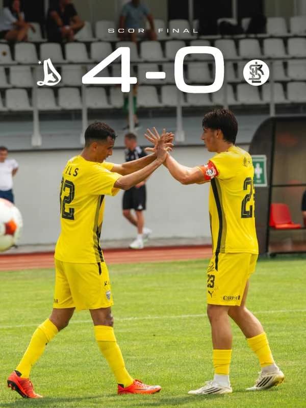 Fotbal: Dinamo a învins LKS Lodz 2 cu scorul de 4-0, într-un meci amical