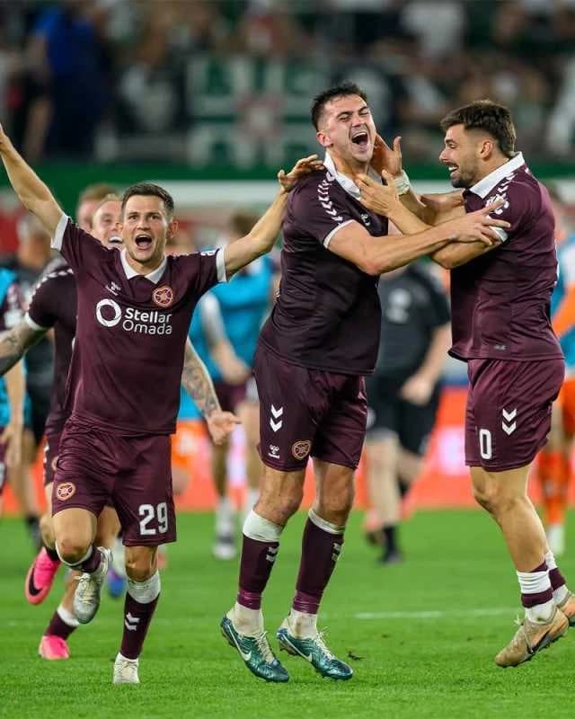 Fotbal: Hearts s-a calificat dramatic în faza principală a Conference League