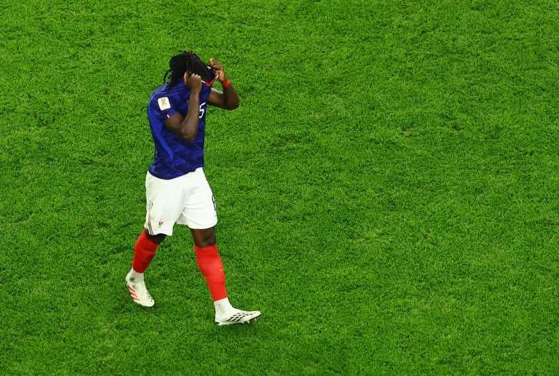 Fotbal: Jules Kounde a revenit la antrenamentele echipei FC Barcelona