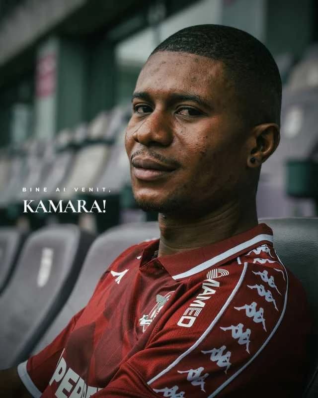Fotbal: Rapid l-a achiziționat pe atacantul liberian Mohammed Kamara