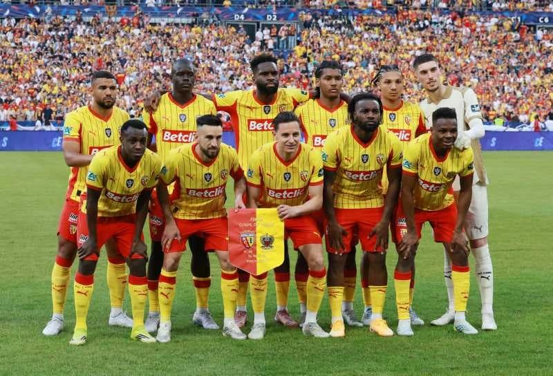 Fotbal: RC Lens a cucerit în premieră Cupa Franței