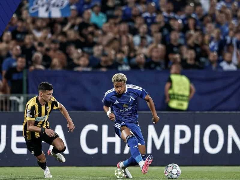 Fotbal: Remize pe linie în play-off-ul Ligii Campionilor